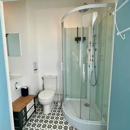 Mieux Qu'à L'hôtel ! #2 Le Port-des-Barques