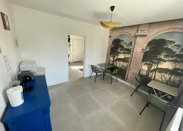 Mieux Qu'a L'hotel ! #2 3*